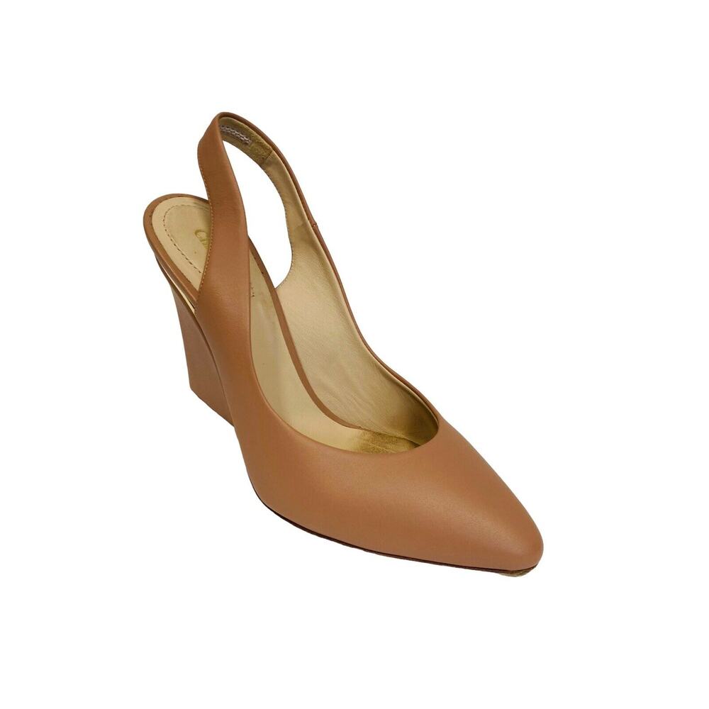 CHLOE $750 Nude Beige Leather Slingback Gold Trim Block Heel Pumps Size 36 US 6 - Picture 2 of 7